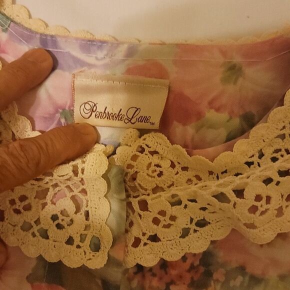 COPY - Vintage. Cottagecore Penbrooke Lane vintage dress 12 - Picture 6 of 10